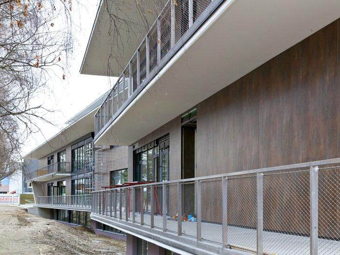 Les façades à BAU 2015 : Tendance Canada Dry